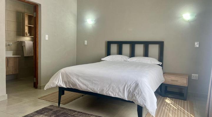 Vaendzi Lodge (self-catering)