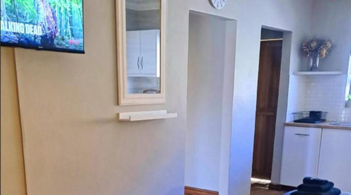 Hillcrest Hosting AirBnB