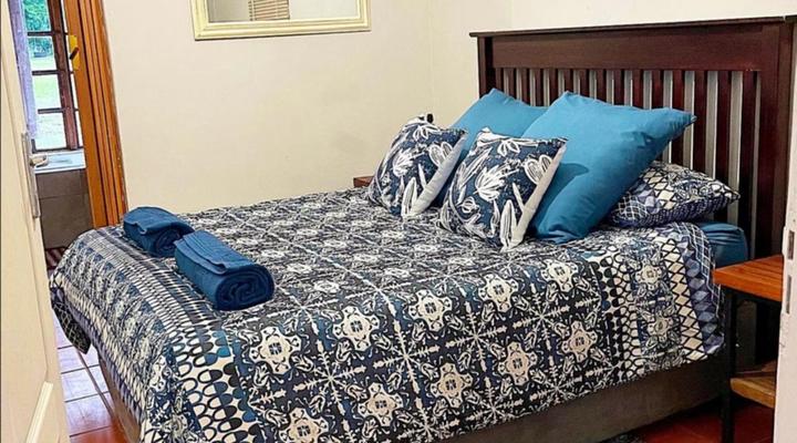 Riverside Cottages and Campsite