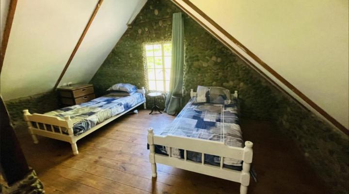 Riverside Cottages and Campsite