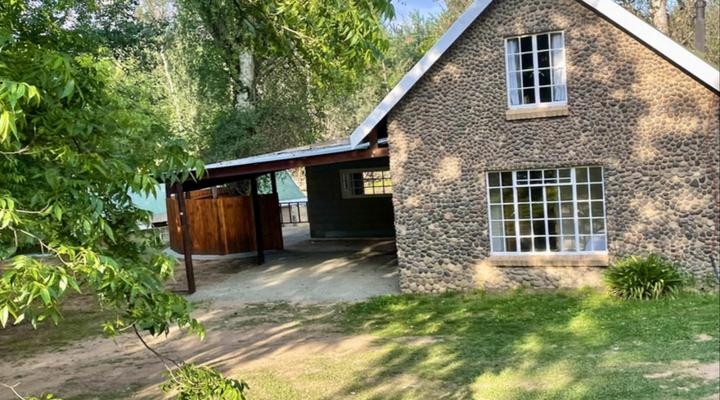 Riverside Cottages and Campsite