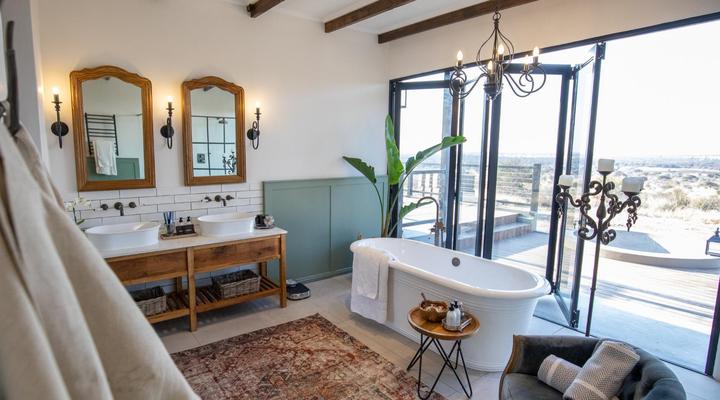 Otjiwa Mountain Lodge