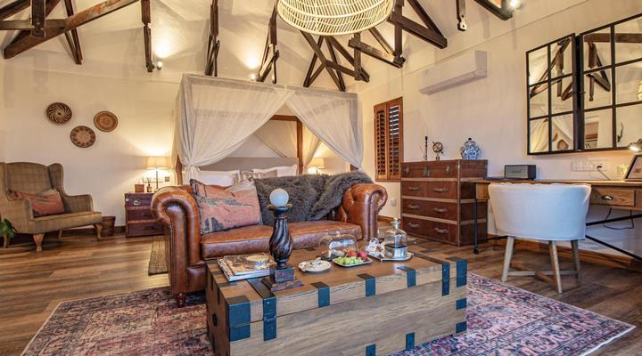 Otjiwa Mountain Lodge