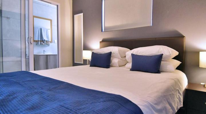 82 Steps to the Beach