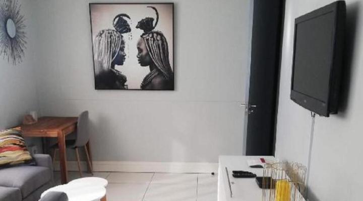 Apartments @ 77 on Independence