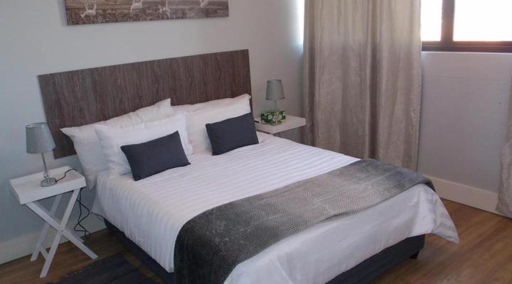 Apartments @ 77 on Independence