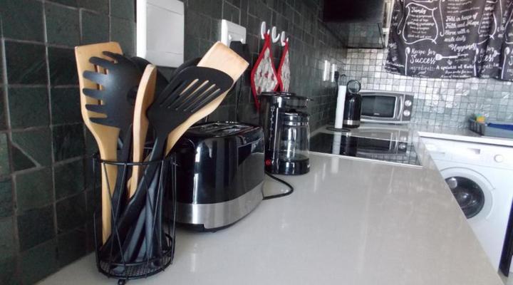 Apartments @ 77 on Independence