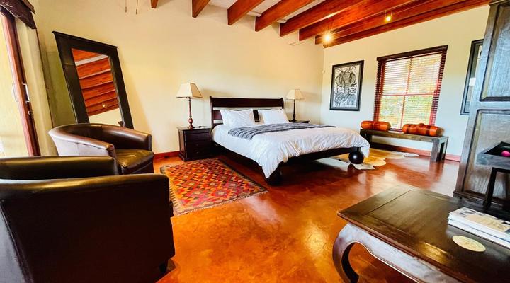 The Riverside Lodge 9