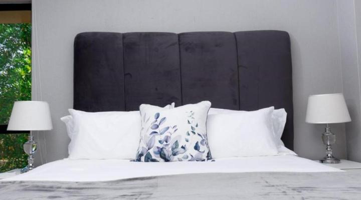 Uptown Apartments - Garden Pavillion