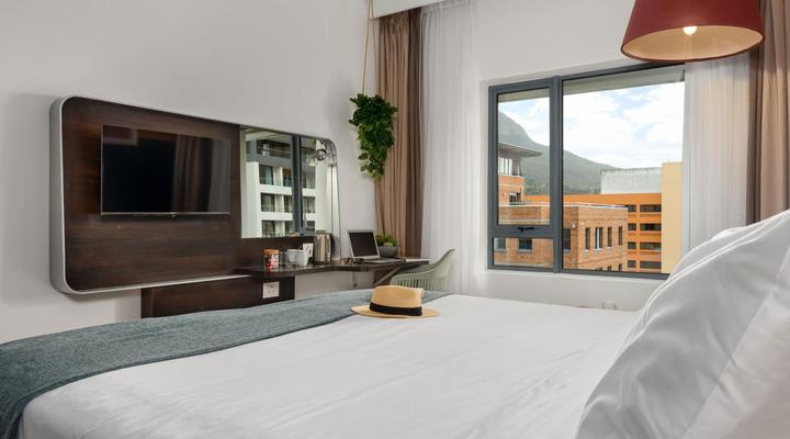 NEIGHBOURGOOD NEWLANDS