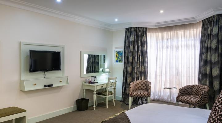 10 2nd Avenue Houghton Estate by Dream Resorts