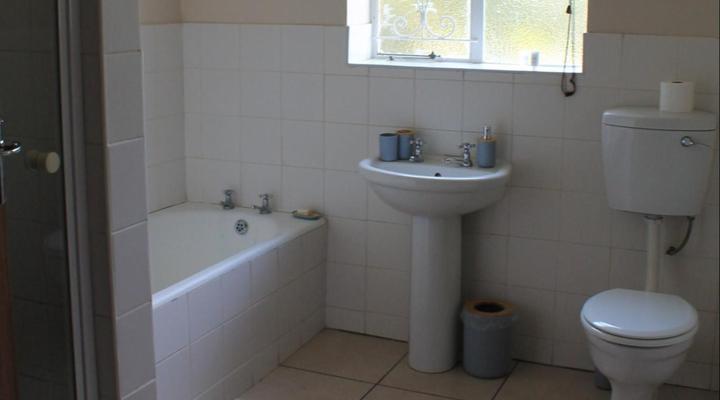 Courtyard Guest House