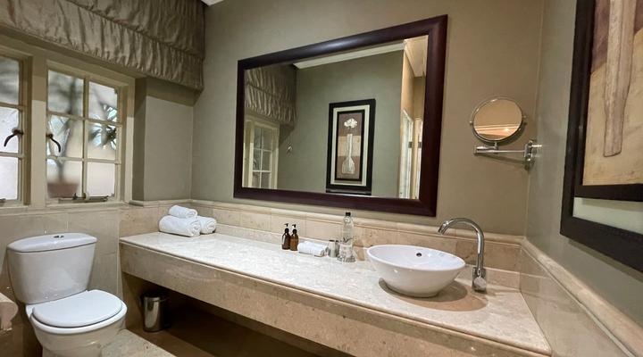 10 2nd Avenue Houghton Estate by Dream Resorts