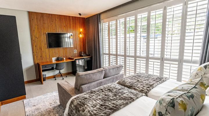 Beachwood Boutique Hotel