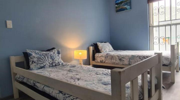 Beach House on 5th Hermanus