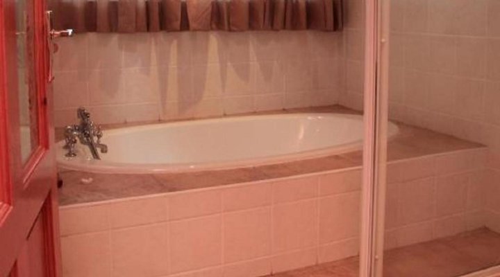 A White House Guest House