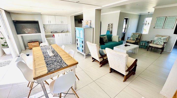 Rienks Beach Nook