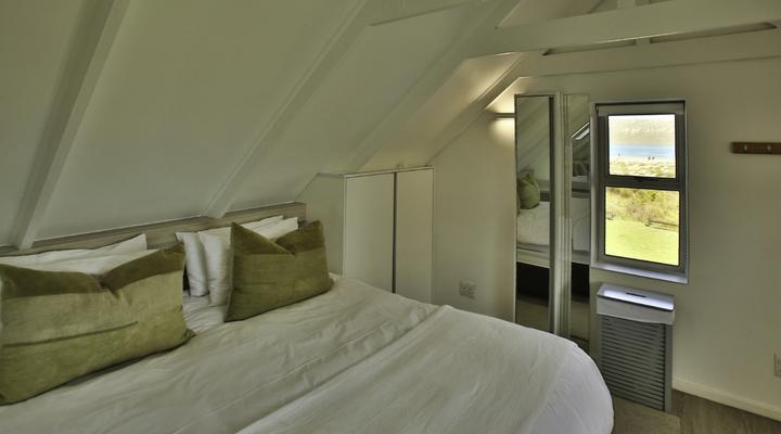 Barefootin, Langebaan, 6-sleeper