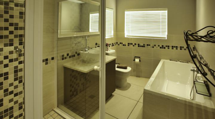 Seasons of Serenity, Langebaan, 8-sleeper