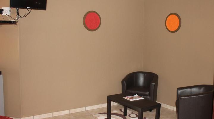 Sleep-Time Guest Lodge