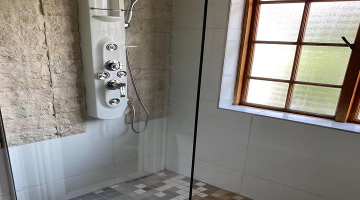 5th Avenue Guest House