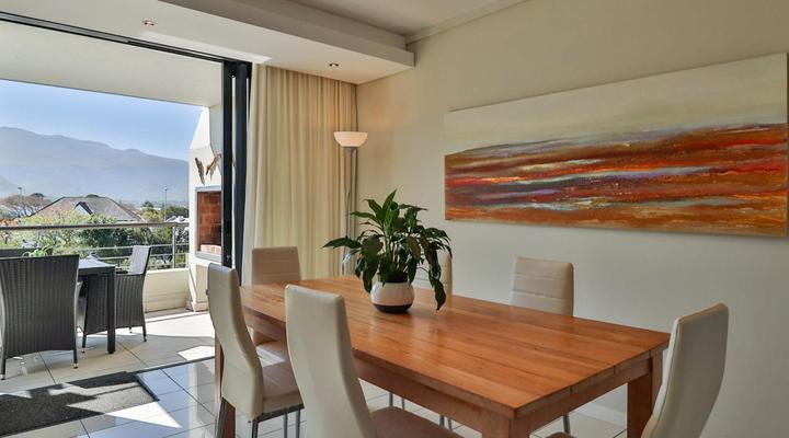 Whale Coast All-Suite-Hotel