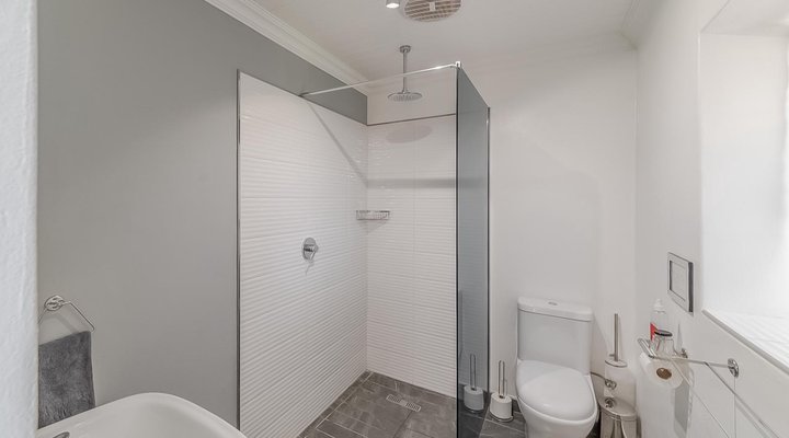Oppiplot Guest House Kempton Park