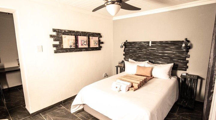 Oppiplot Guest House Kempton Park