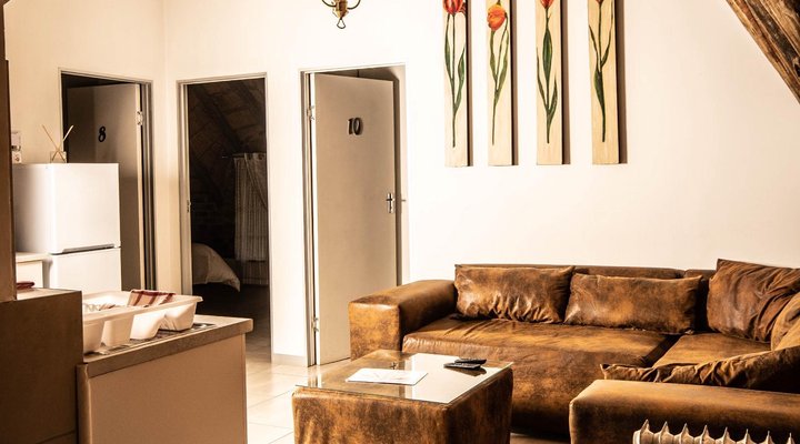 Oppiplot Guest House Kempton Park