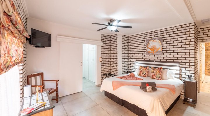Oppiplot Guest House Kempton Park
