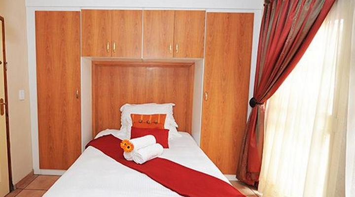 Tshinakie Guesthouse