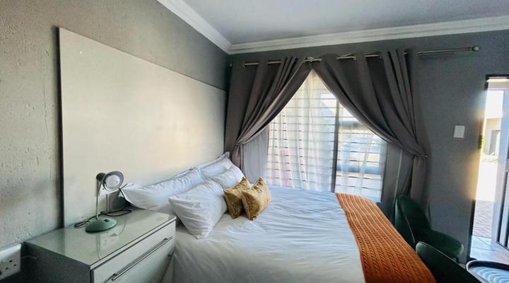 SENTLE BOUTIQUE STAY