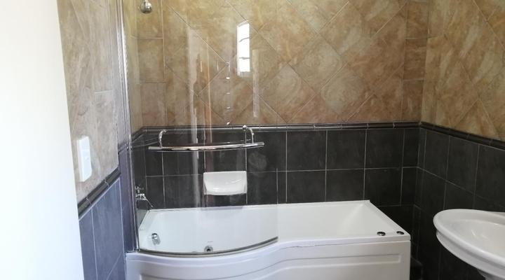 Two Lions Guesthouse