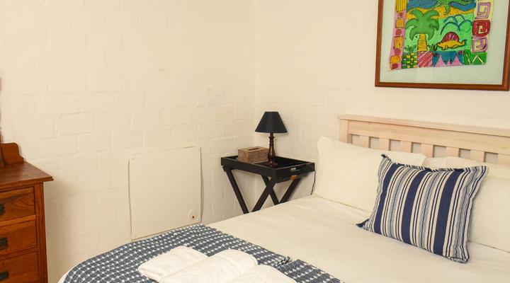 Skuurtjies – Beach Front Holiday