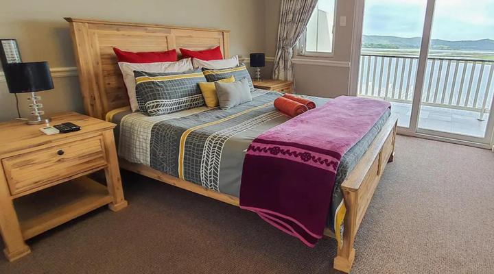 5 Tides End and 5 on Tides End