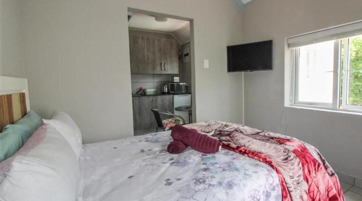 5 Tides End and 5 on Tides End