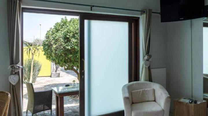 Atlantic Square Guesthouse