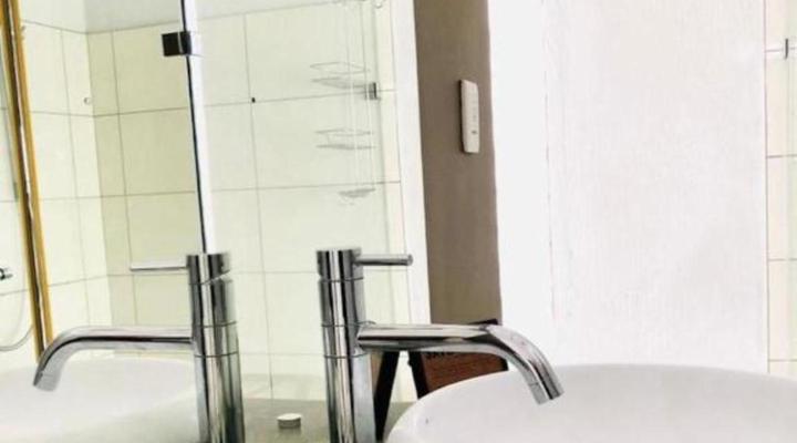 Atlantic Square Guesthouse