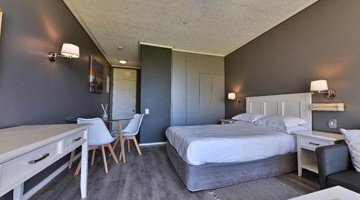 Unit 261 Brookes Hill Suites