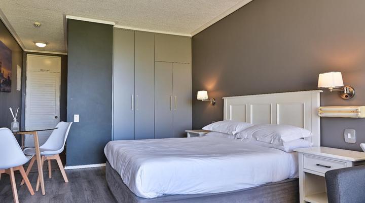 Unit 261 Brookes Hill Suites