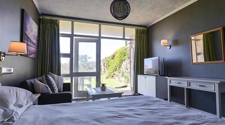 Unit 261 Brookes Hill Suites