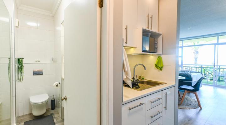 Unit 261 Brookes Hill Suites