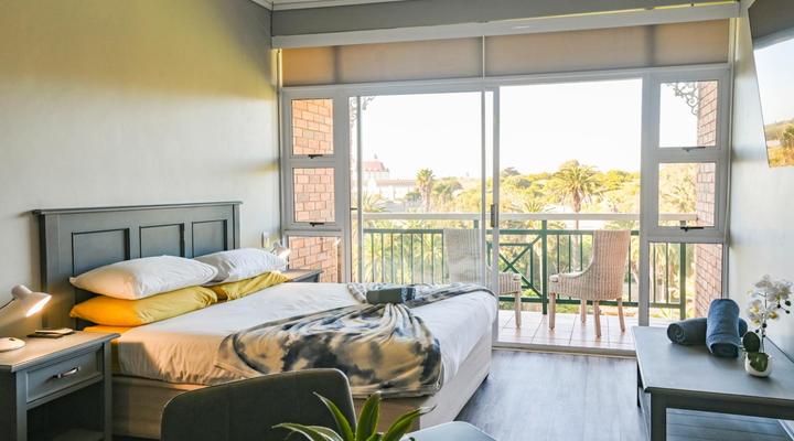 Unit 261 Brookes Hill Suites