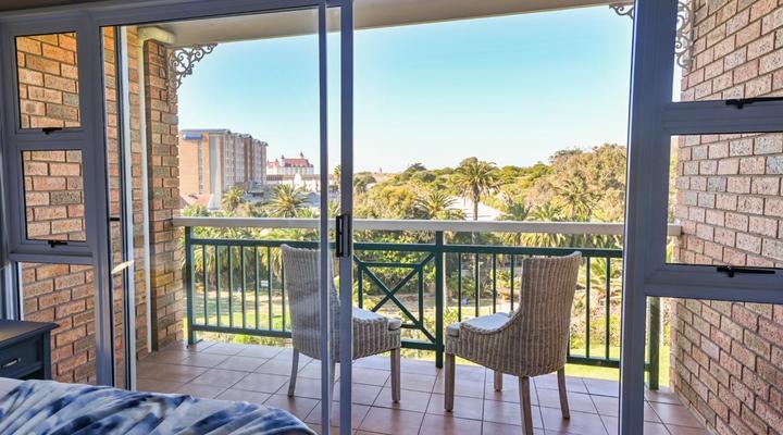 Unit 261 Brookes Hill Suites