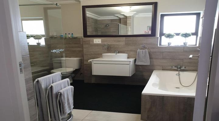 House Mulberry Luxury Accommodation