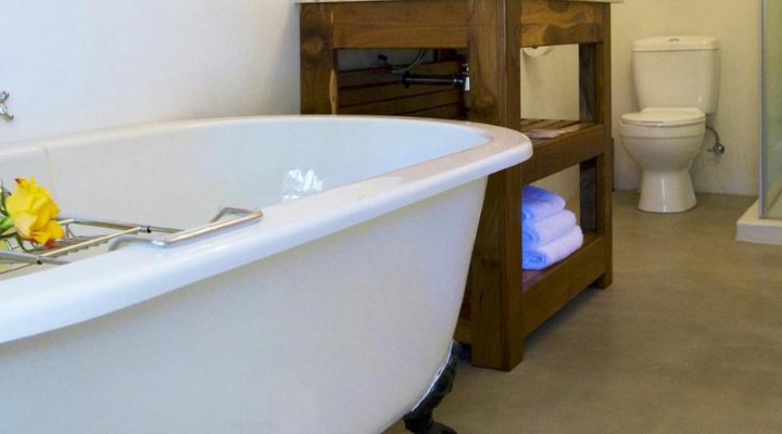 Capeblue Manor House