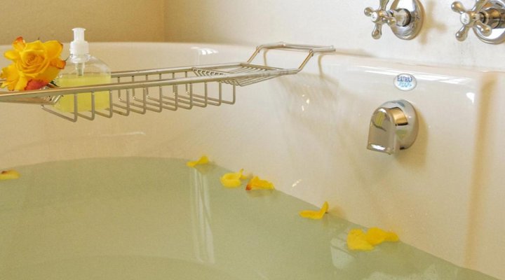 Capeblue Manor House