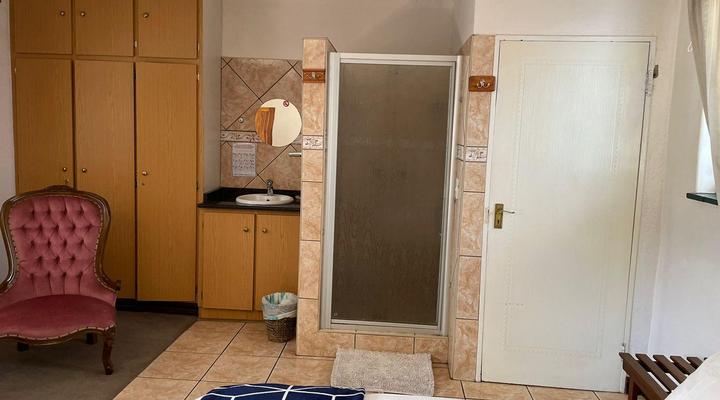 Alec Wright Guest House