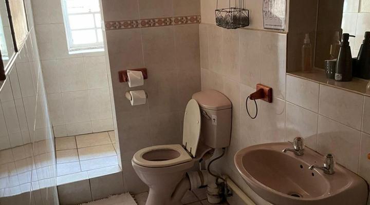 Alec Wright Guest House