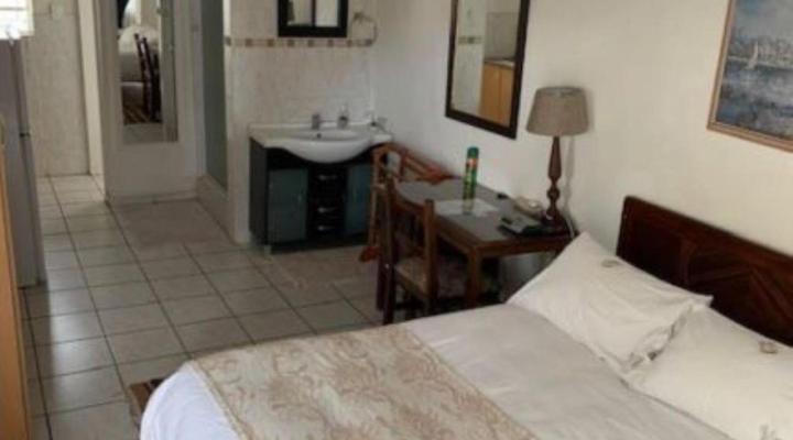 Alec Wright Guest House